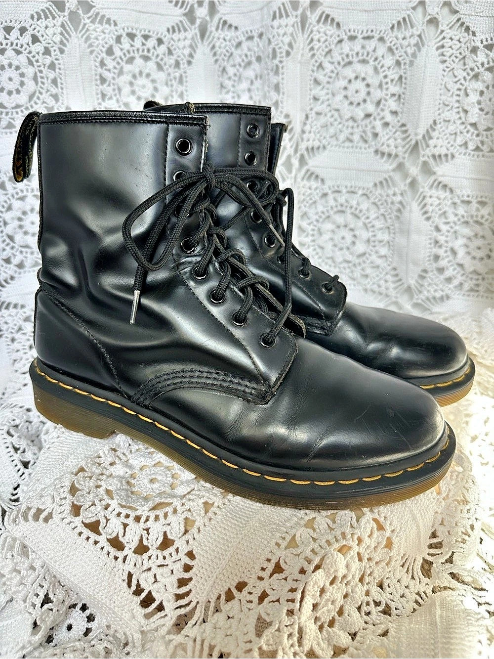 Dr. Martens 1460 Smooth Leather Lace-Up Boots Black US Women’s Size 9